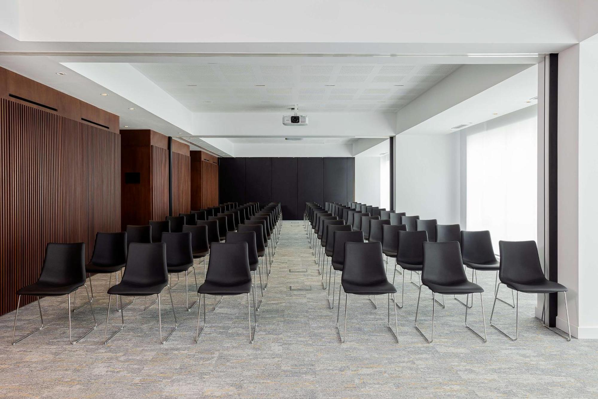 Radisson Hotel Tunis, City Center Εξωτερικό φωτογραφία