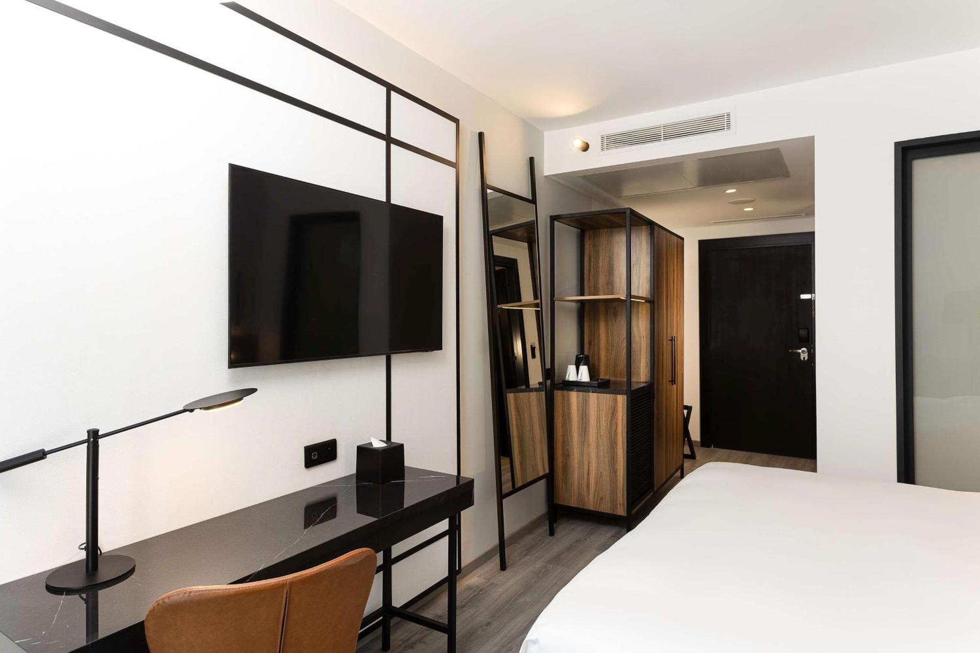 Radisson Hotel Tunis, City Center Εξωτερικό φωτογραφία